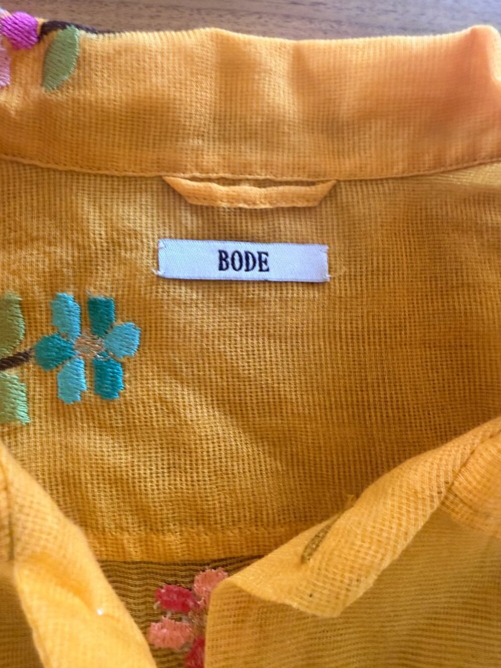 Bode Marigold Embroidered Flower Short Sleeve Shirt — M/L - Picture 3 of 6